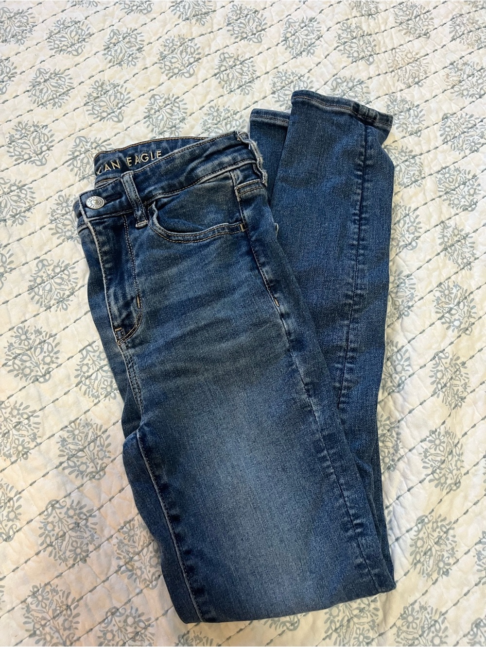 American Eagle Outfitters Dark Blue Skinny Jeans